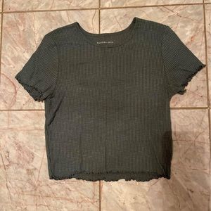 American Eagle ribbed cropped tee
